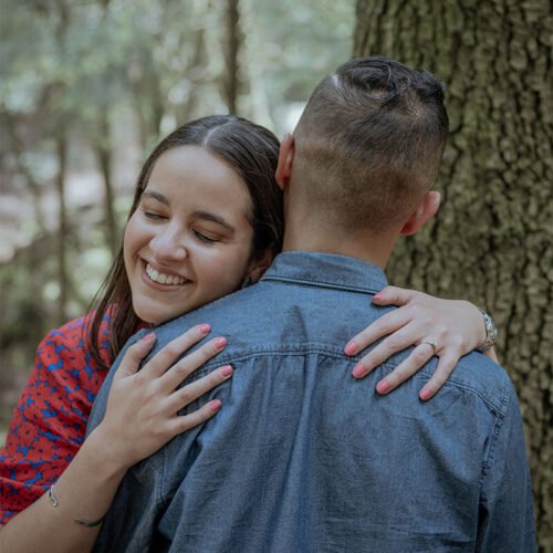 abrazo-de-felicidad