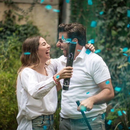 parejas-celebrando-nino